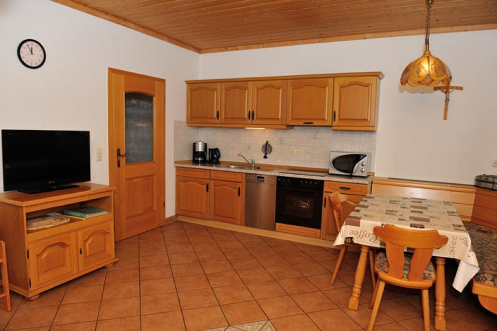 Bauernhof Bauer Apartment Цвизел Екстериор снимка