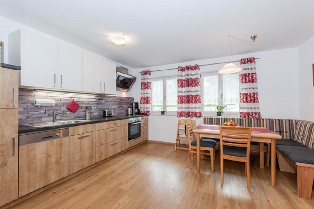 Bauernhof Bauer Apartment Цвизел Екстериор снимка